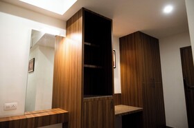 Raaj Svastik Inn