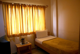 Tree Top Residency by OYO Rooms