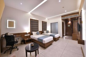 Clubhouse Hotel Morbi