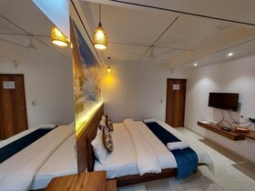 Hotel The Grand Piano