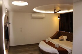 Hotel The Grand Piano