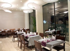 Marasa Sarovar Portico