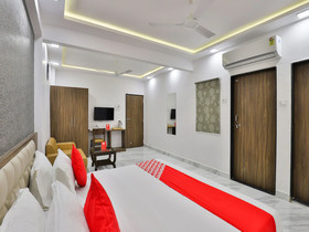 Hotel Saineel by OYO Rooms