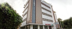 Fabhotel Prime Midtown