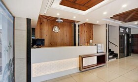 Fabhotel Prime Midtown