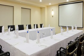 Hampton Vadodara Alkapuri