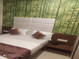 Hotel Grand