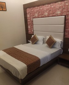 Hotel Grand