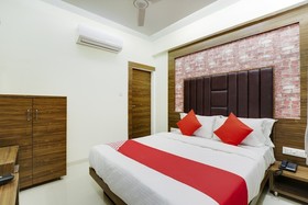 Hotel Grand