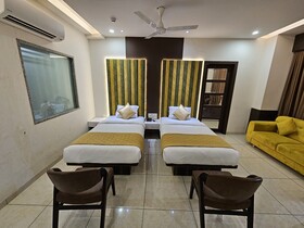 Hotel Grand Darshan