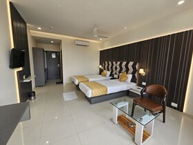 Hotel Grand Darshan