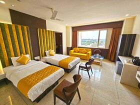 Hotel Grand Darshan