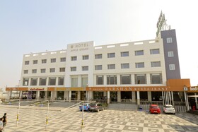 Hotel Grand Darshan