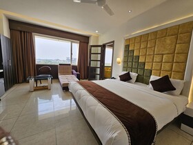 Hotel Grand Darshan