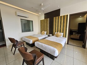 Hotel Grand Darshan