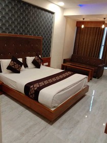 Hotel Green Park Vadodara