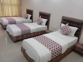Hotel Green Park Vadodara