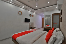 Hotel Harmony by OYO Rooms