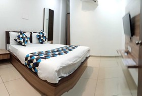 Hotel Mansarovar