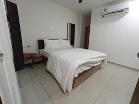 Hotel Mansarovar