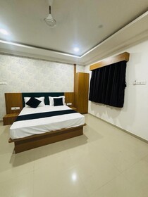 Hotel MD Grand