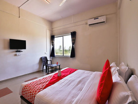 Hotel Pyramid By OYO Rooms