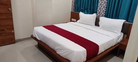 Hotel Red Rose