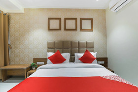 Hotel Rose Gold