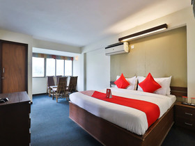 Hotel Royal