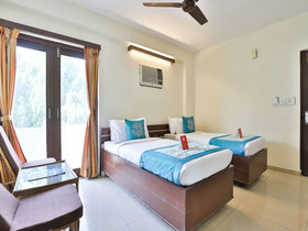 Hotel Royal