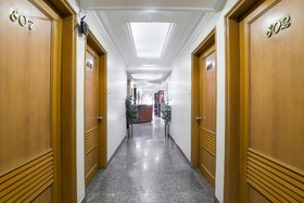 Hotel Royal Retreat by OYO Rooms