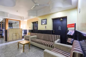 Hotel Royal Retreat by OYO Rooms