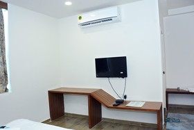 Hotel Royal Wings