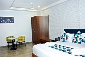 Hotel Royal Wings