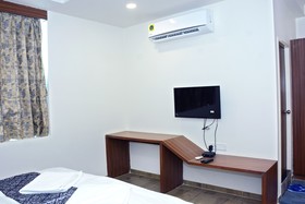 Hotel Royal Wings