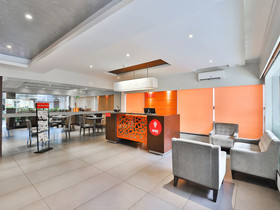Click Hotel Vadodara