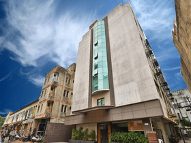 Click Hotel Vadodara