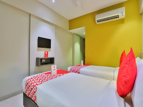 Click Hotel Vadodara