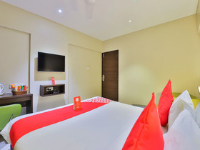 Click Hotel Vadodara