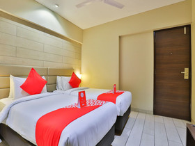 Click Hotel Vadodara