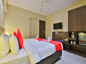 Click Hotel Vadodara