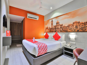 Click Hotel Vadodara