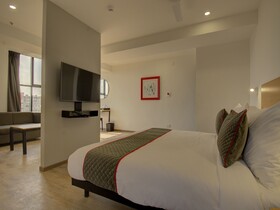 OYO Townhouse 170 Shagun Hotel