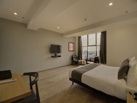 OYO Townhouse 170 Shagun Hotel