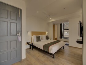 OYO Townhouse 170 Shagun Hotel