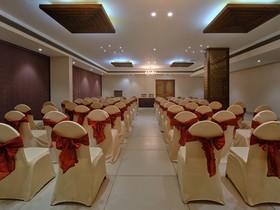Pride Biznotel Manjusar