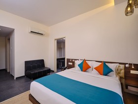 Pride Biznotel Manjusar