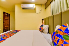 Raj Palace I by FabHotel