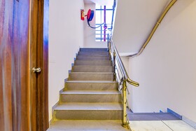 Raj Palace I by FabHotel