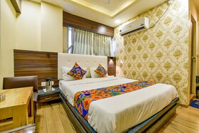 Raj Palace I by FabHotel